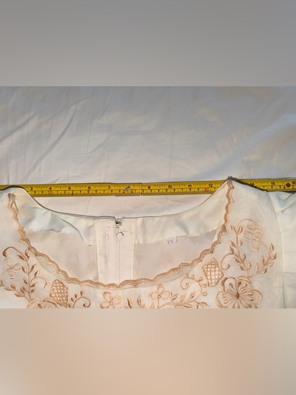 Traditional Filipiniana Dress Ivory with gold embroidery - Picture 13 of 16